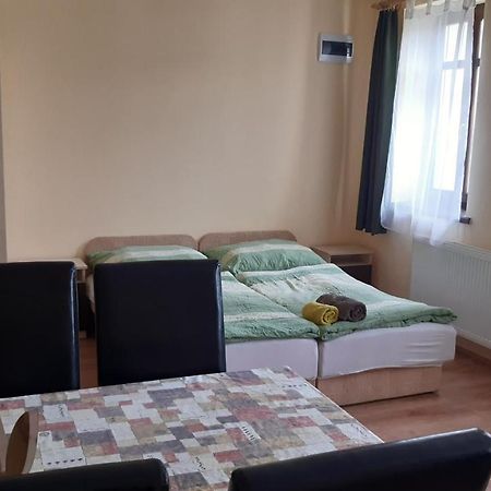 Bajusz Vendeghaz Hotel Tornyosnemeti Ngoại thất bức ảnh