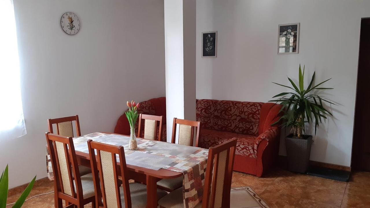 Bajusz Vendeghaz Hotel Tornyosnemeti Ngoại thất bức ảnh