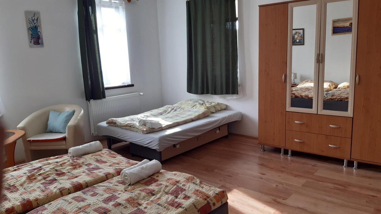 Bajusz Vendeghaz Hotel Tornyosnemeti Ngoại thất bức ảnh